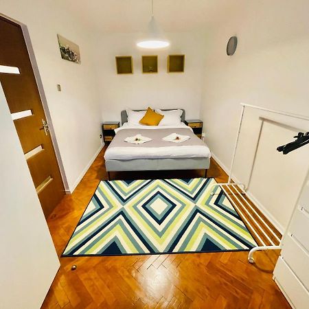 Modern Place To Stay-Self Check-In Nonstop 24H-Wifi 雷希察 外观 照片